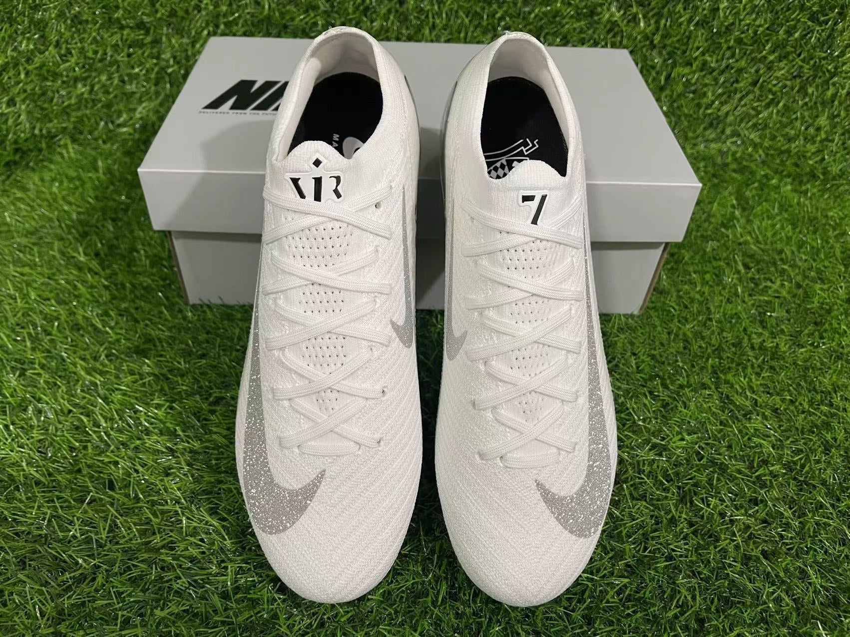 Crampons Mercurial Vapor XV Elite