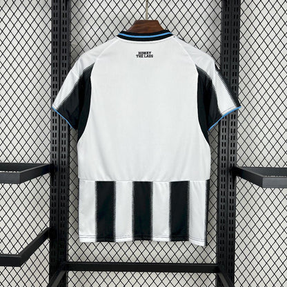 Maillot Domicile Newcastle United 2025/26